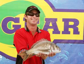 Ripper bream are near always available in the Glenelg River at Nelson.